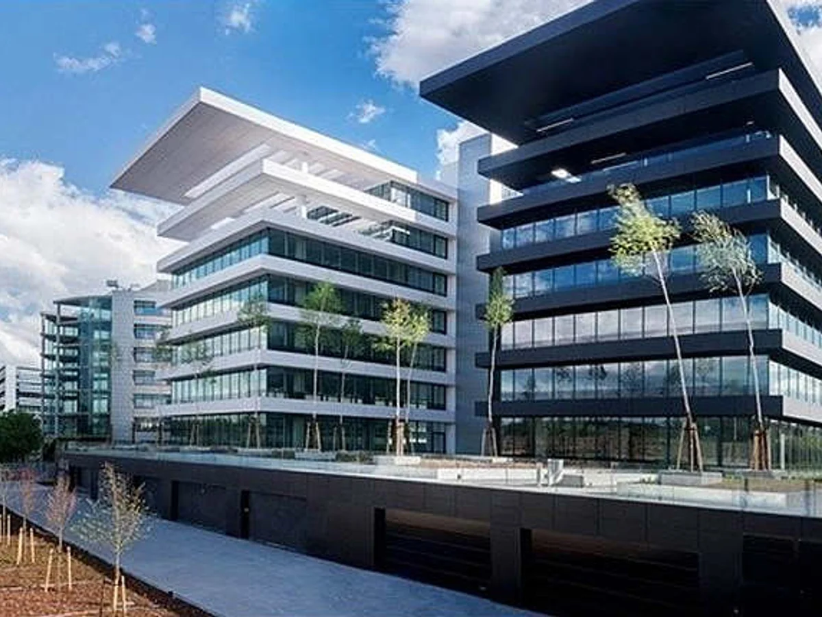 P.E. Helios / Oficinas
