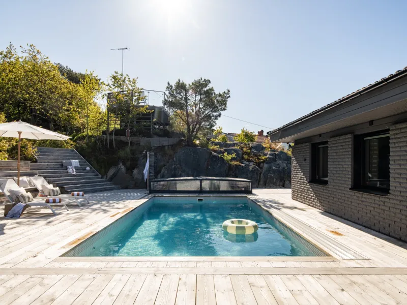 Billdals stationsväg 3B, Billdal - Villa, 8 rooms, 306 m²