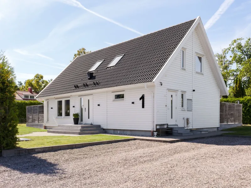Modernt villaliv med en utemiljö att längta hem till!