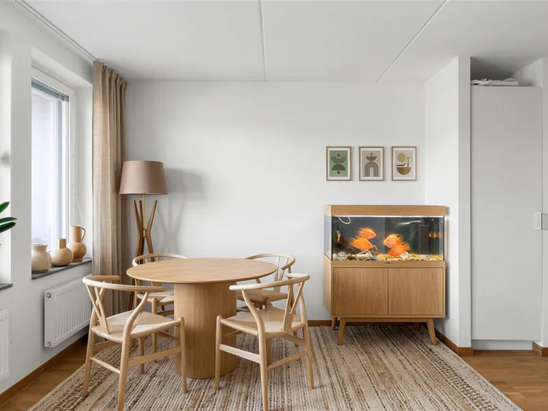 Klädesvägen 28, Bromma
