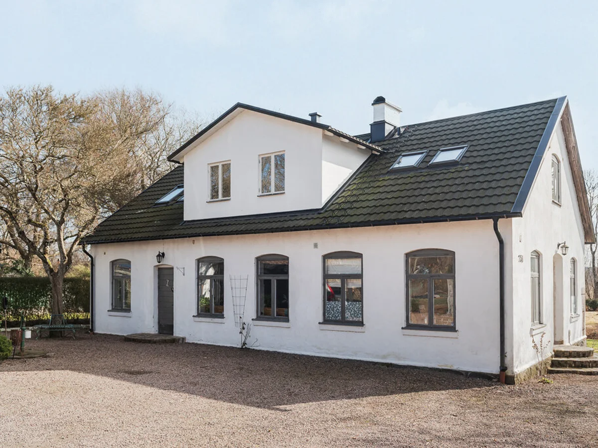 Lantligt paradis med närhet till storstäder och möjlighet till generationsboende - Björnstorp 754, Björnstorp